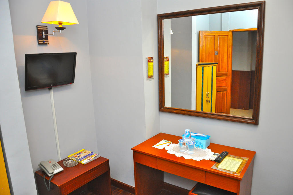 Hotel Ghotic